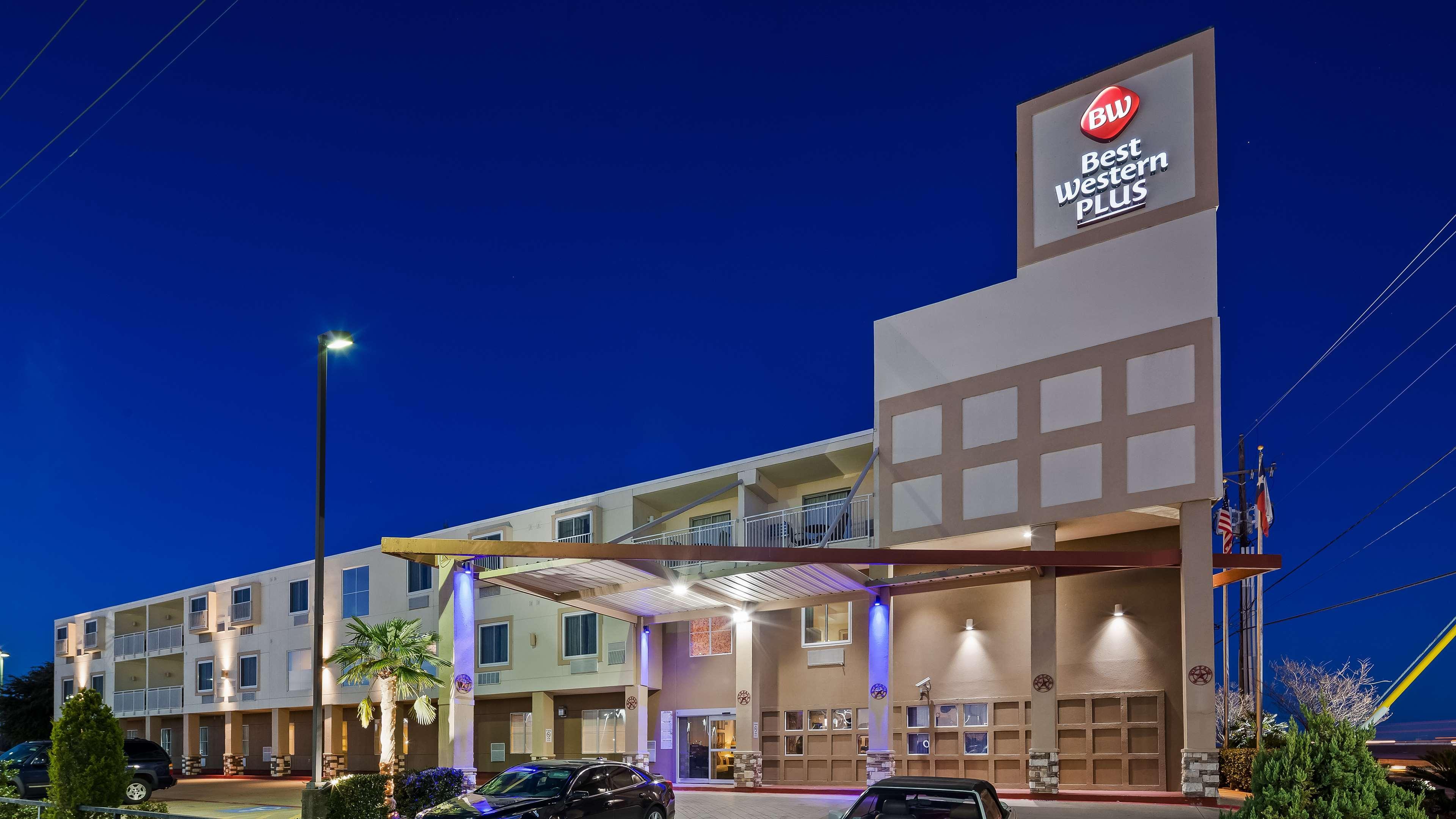 Best Western Plus Rockwall Inn & Suites Exterior foto